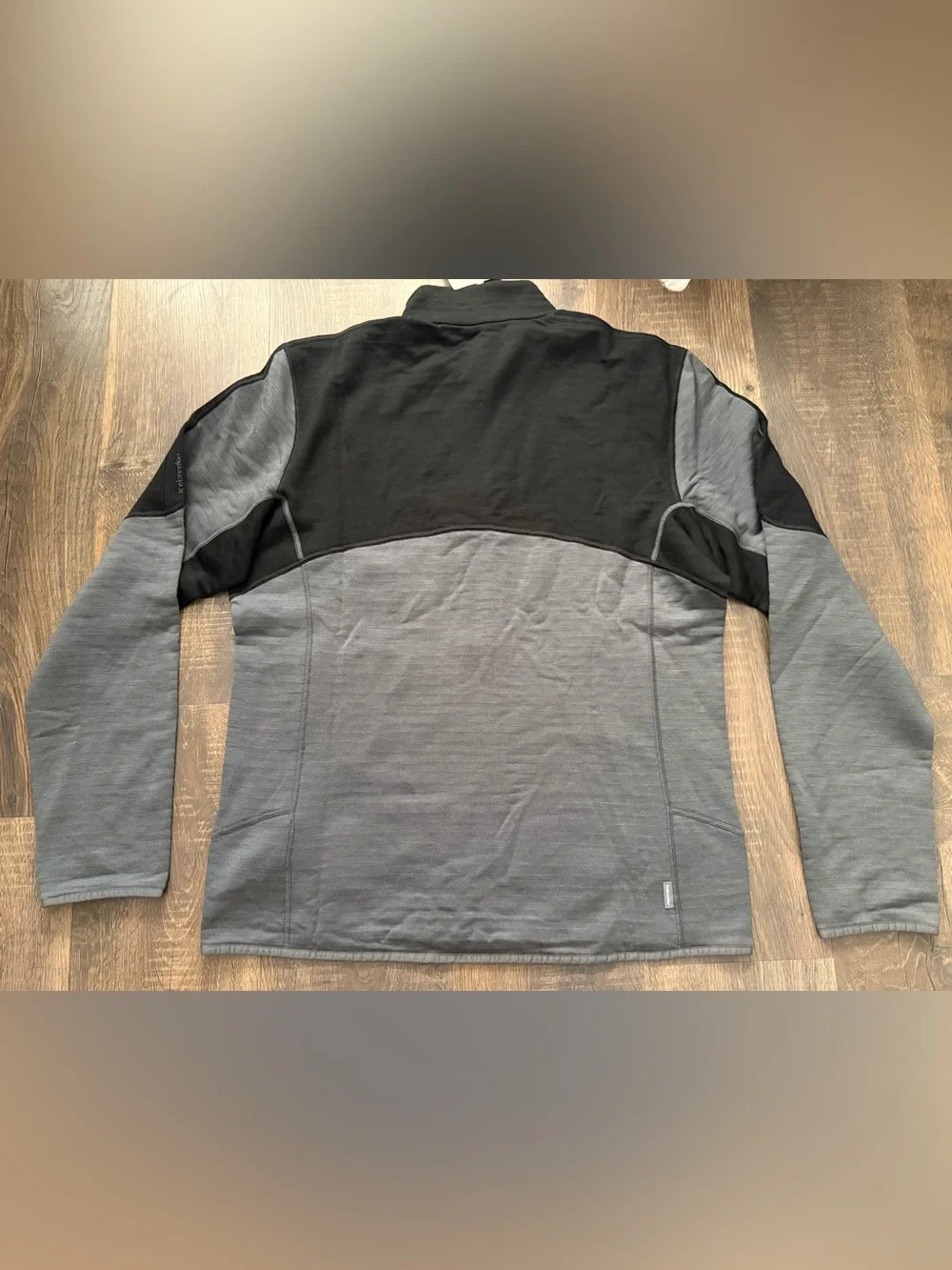 Icebreaker Merino 400 RealFleece FZ Men’s L - NWT